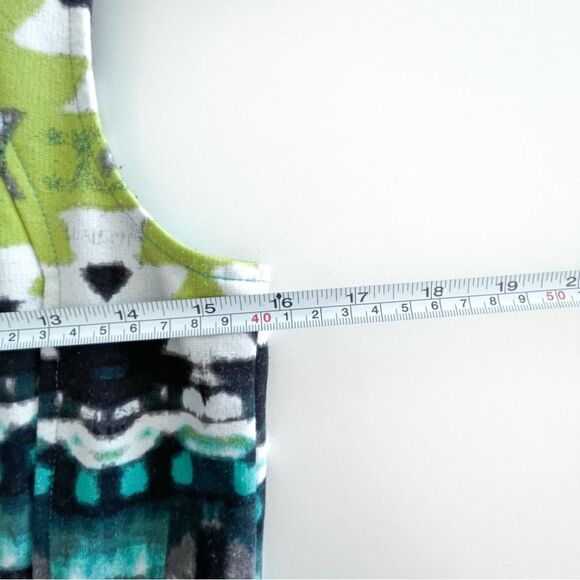 Vince Camuto Dress Fit and Flare Multi Colour Aztec Print Womens 6 Lined Pockets - Picture 8 of 11